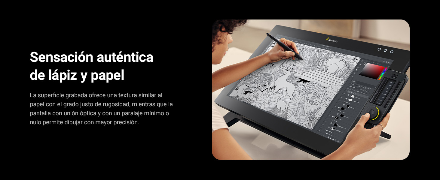 Xencelabs Pen Display 24 utilizado para dibujo y diseño digital profesional
